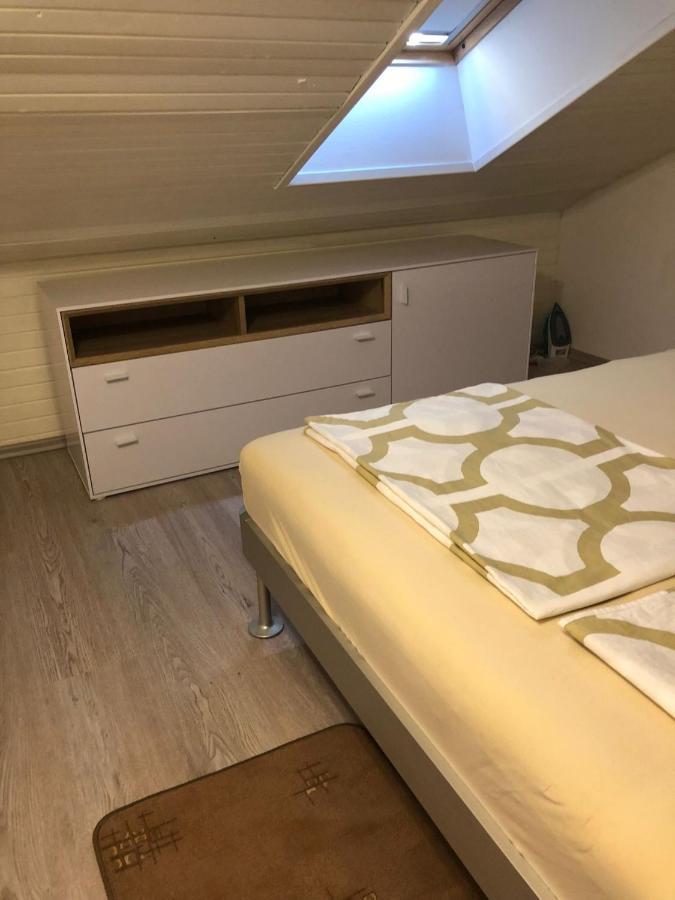 Apartman Valinor Miholascica エクステリア 写真